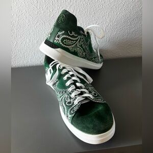 Tory Burch Green Paisley Suede and Canvas Sneakers sz 11 M ST Patrick’s!!!